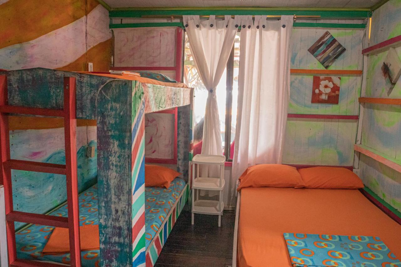 Hostal Liliana Buenaventura Zewnętrze zdjęcie