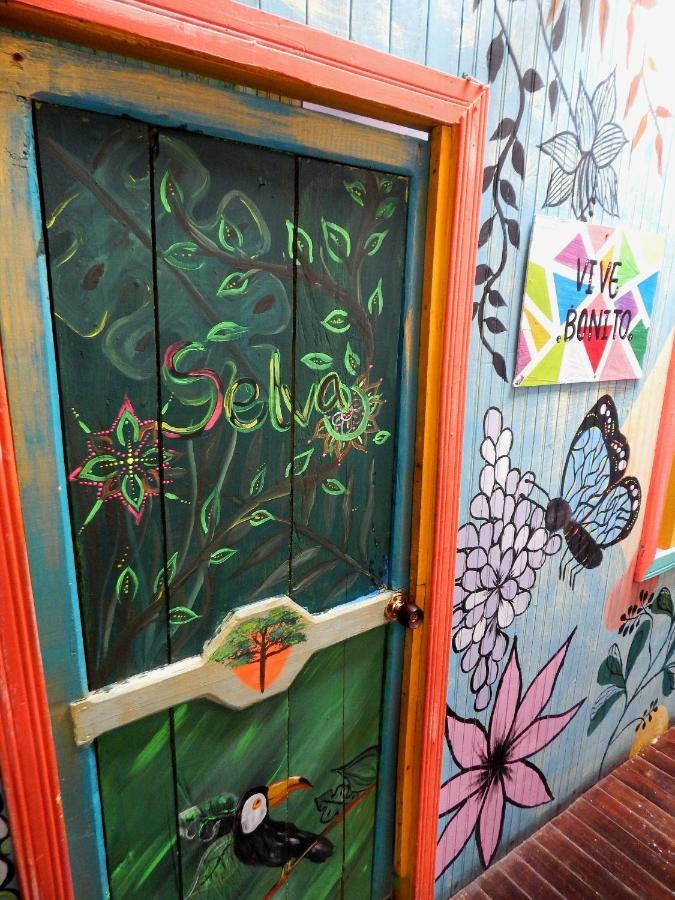 Hostal Liliana Buenaventura Zewnętrze zdjęcie